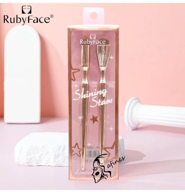 SET DE BROCHAS (2PC) P/MAQUILLAJE RUBYFACE AF61012