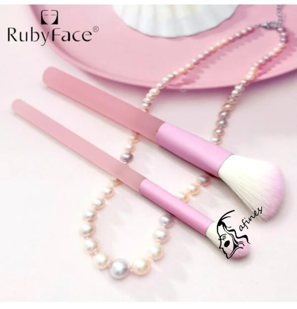 SET DE BROCHAS(2PC) P/MAQUILLAJE RUBYFACE AF61043 - Image 5