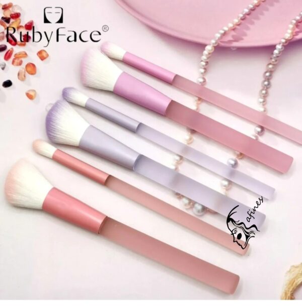 SET DE BROCHAS(2PC) P/MAQUILLAJE RUBYFACE AF61043 - Image 2